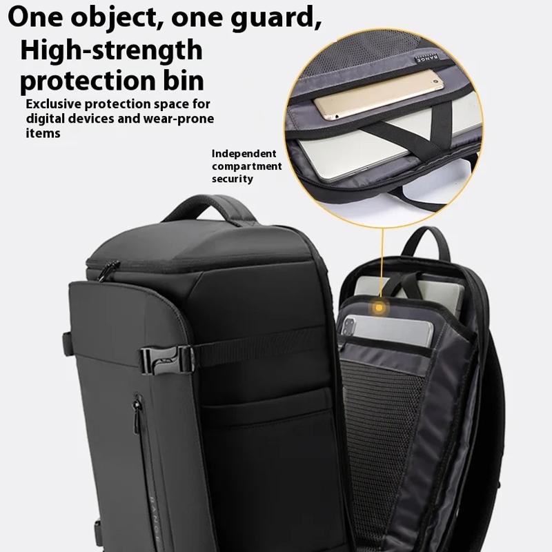 Large Capacity Sports Shoulder Bag With Wet / Dry Separation