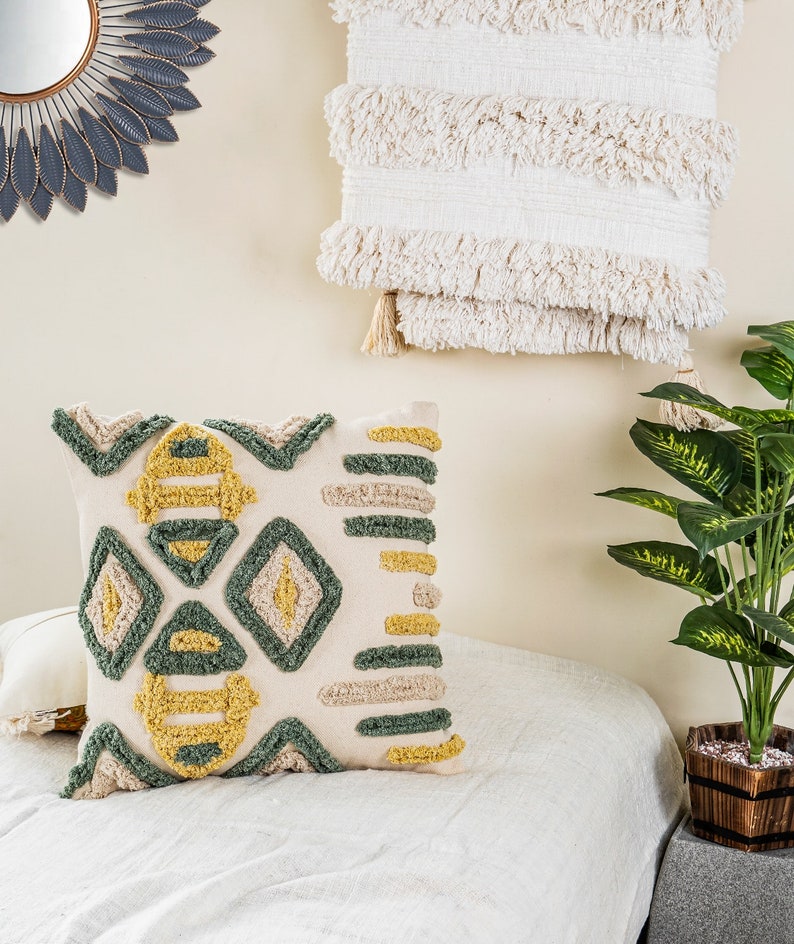 Tassels Linen Cushion Cover 50*50cm Beige Pillow Cover Handmade Boho rustic decor cream Moroccan Cushions Hand Tufted Cushion Lumbar Pillow