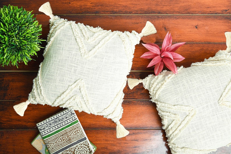Moroccan Cushion Tassel Cushion Boho Cushion Hand Tufted Cushion Decorative Pillow Lumber Pillow 50*50cm
